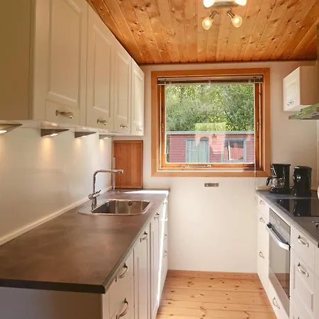 Holiday home 6 Person In Praesto